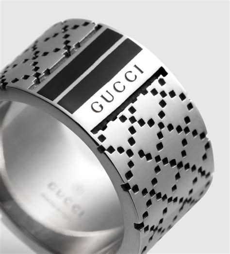 gucci pendant ring